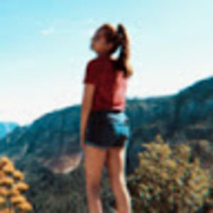 Meet your Posher, Emily